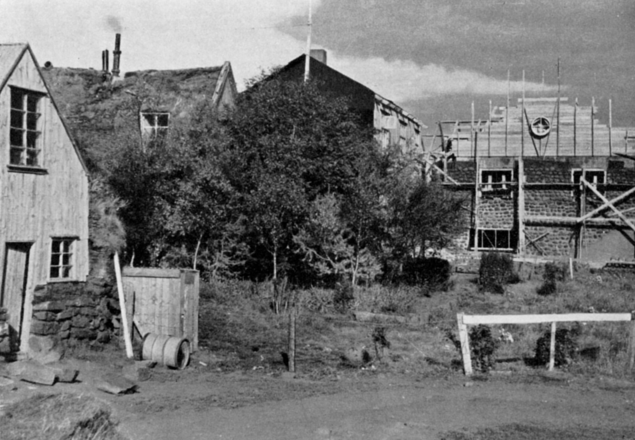 skriduklaustur garðurinn við gamla bæinn